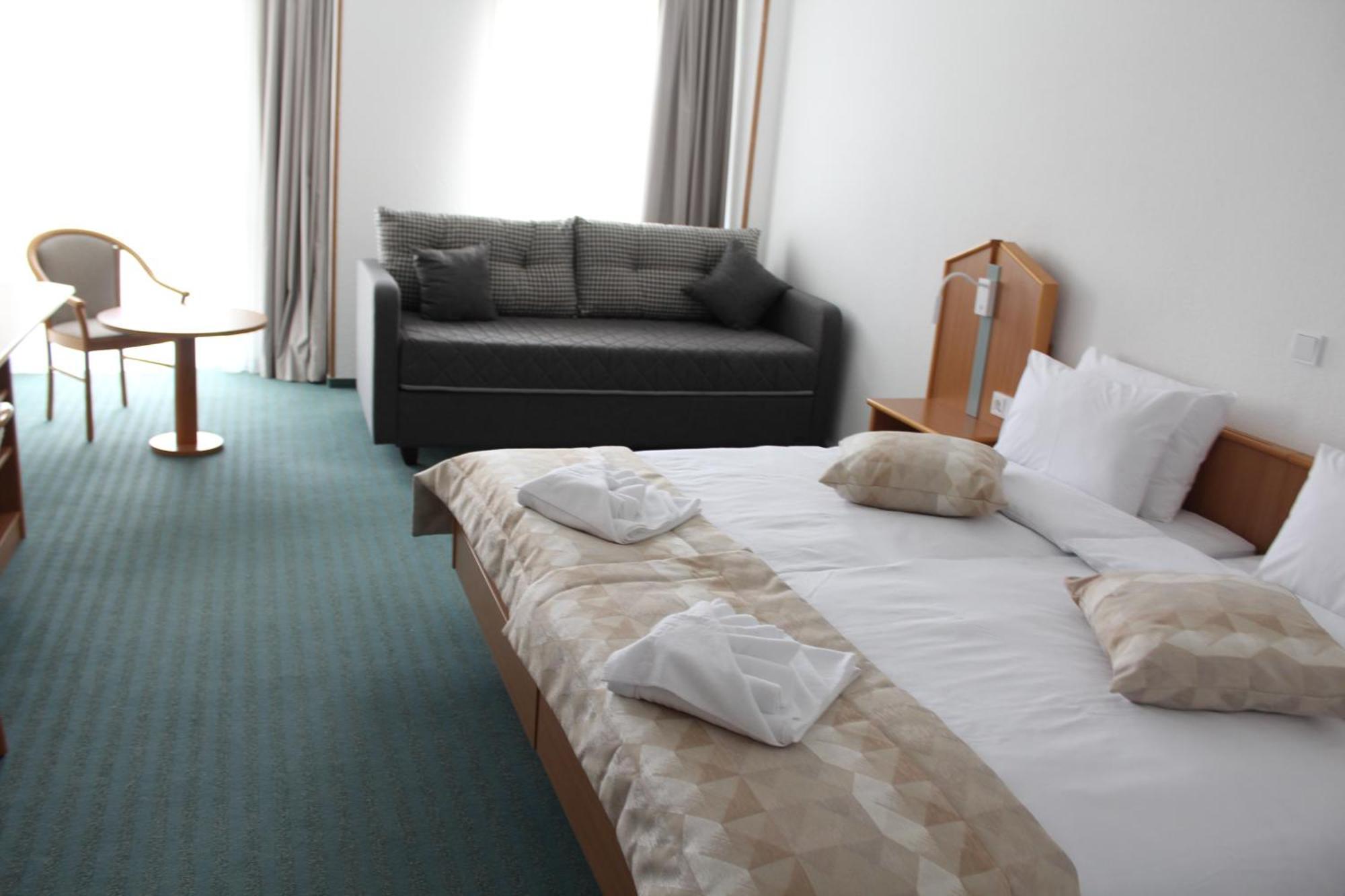 Hotel Bessunger Forst Rossdorf  Exterior foto